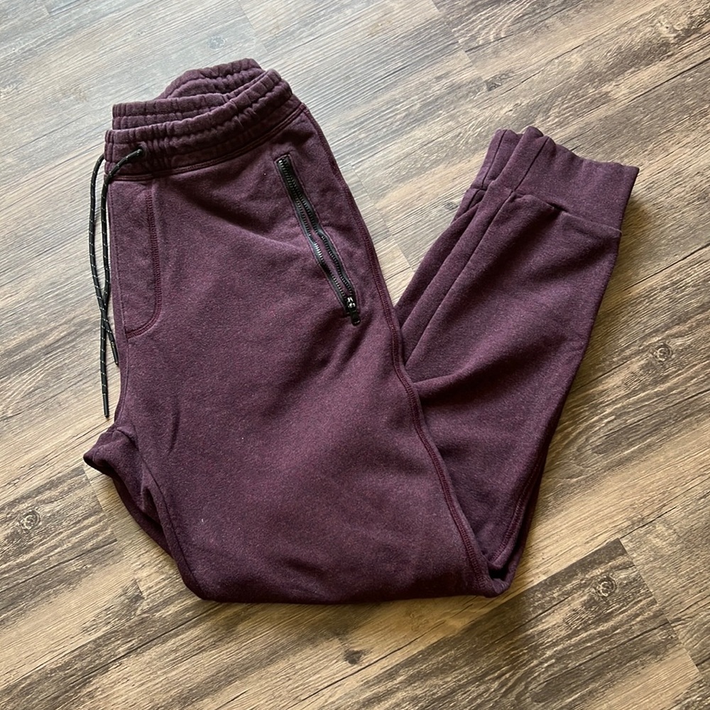 American Eagle Tall Joggers